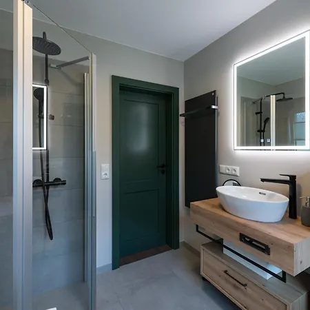 펜션 Alm-chalet Exclusive 클라우슈탈젤러펠트